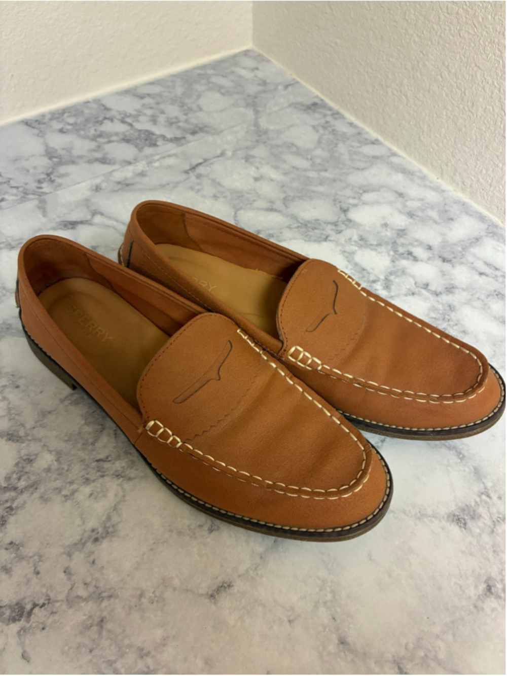 Women's Sperry Tan Leather Penny Loafers Size 8.5